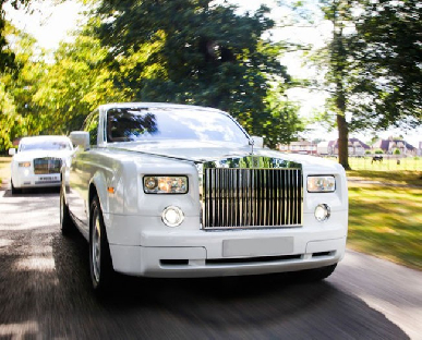Modern Wedding Cars in Manchester and UK
